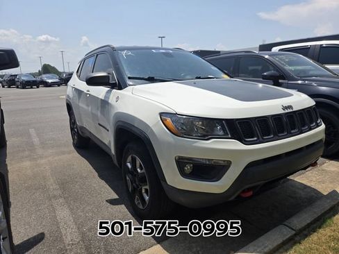 Used 2017 Jeep Compass Trailhawk AWD/4WD image 7
