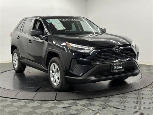 Certified 2025 Toyota RAV4 LE FWD image 8
