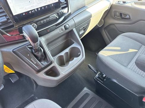 Used 2023 Ford Transit 350 XLT image 27