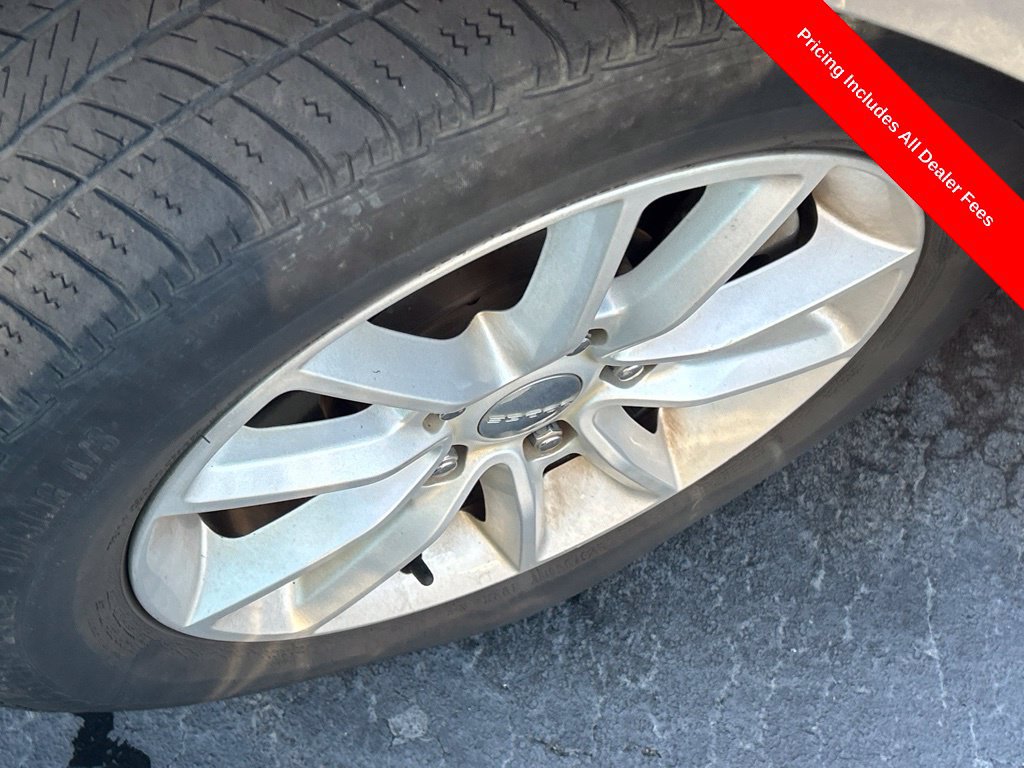 Used 2016 Dodge Journey SXT w/ Comfort/Convenience Group FWD image 2