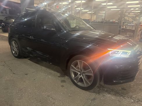 Used 2019 Audi Q5 2.0T Premium Plus w/ Premium Plus Package image 3