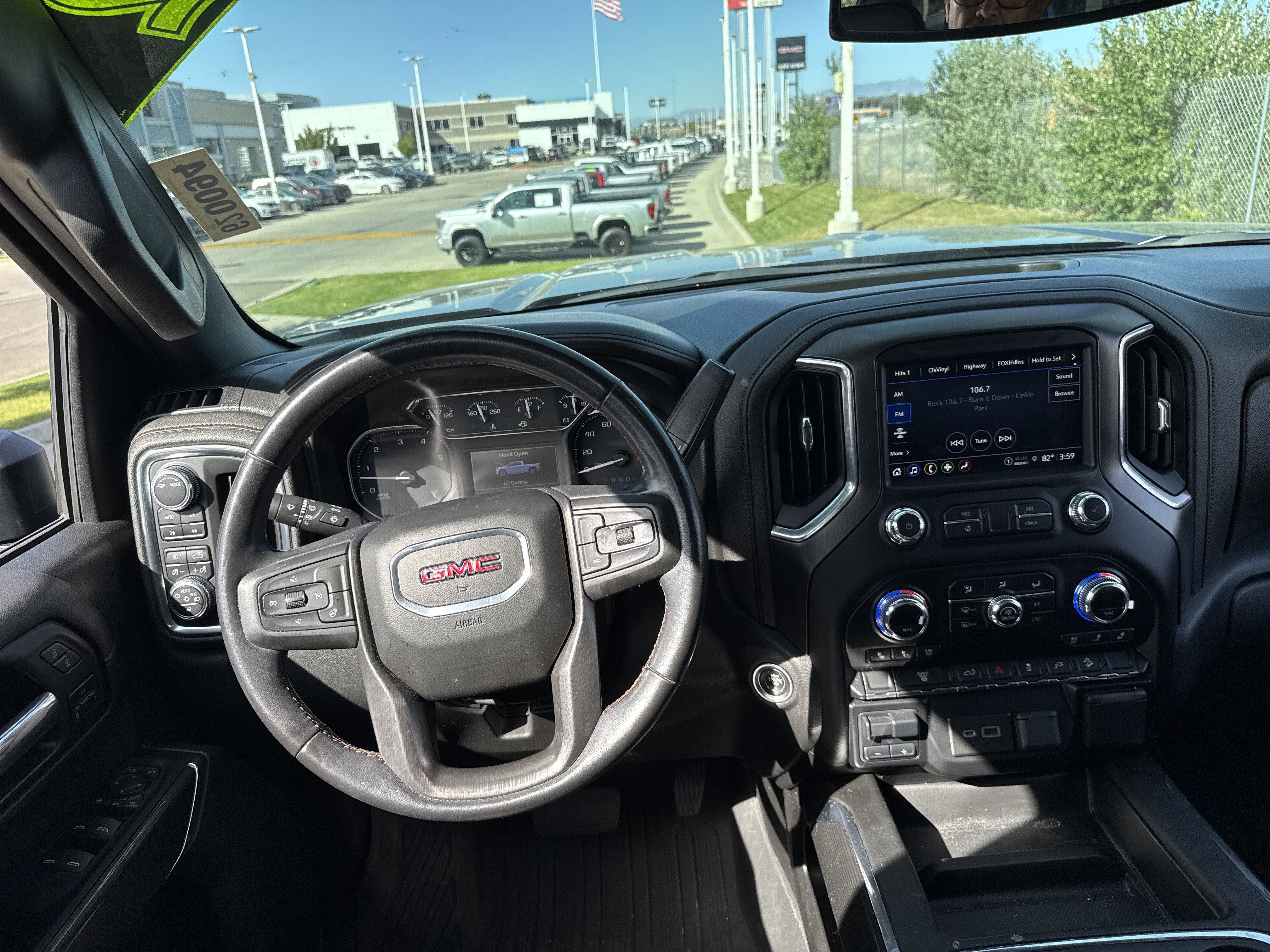 Used 2022 GMC Sierra 3500 AT4 AWD/4WD image 16