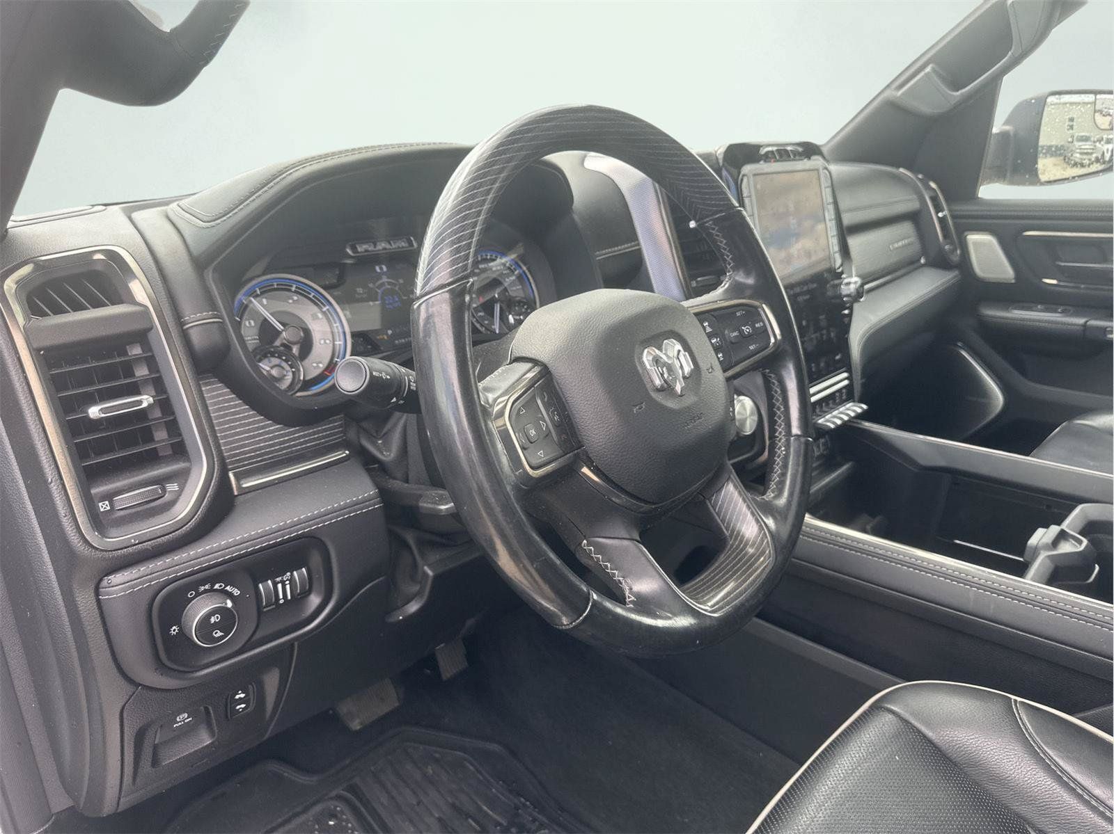 Used 2021 RAM 1500 Limited AWD/4WD image 14