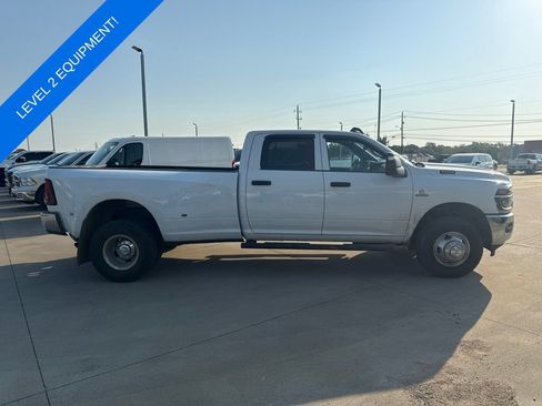 Used 2026 RAM 3500 Tradesman AWD/4WD image 2