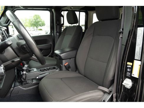 Used 2022 Jeep Wrangler Unlimited Sport AWD/4WD image 12