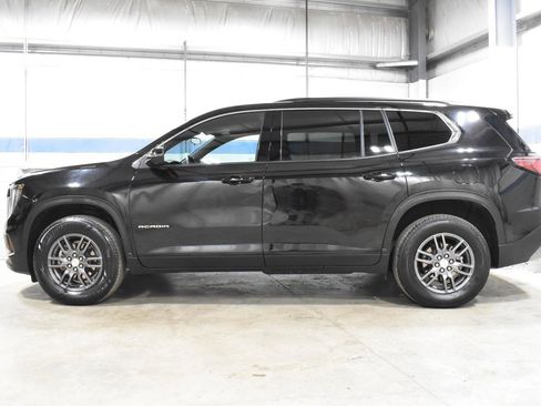 Used 2025 GMC Acadia Elevation image 25