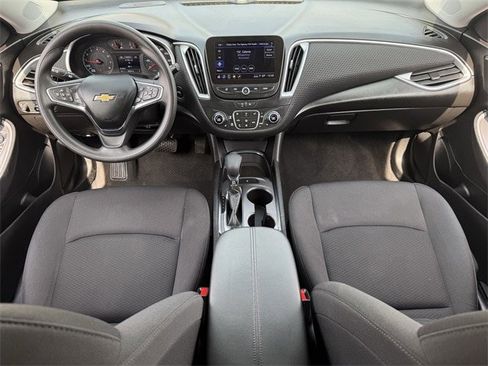 Used 2023 Chevrolet Malibu LT image 11