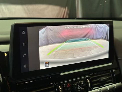 New 2026 Nissan Pathfinder SV AWD/4WD image 27