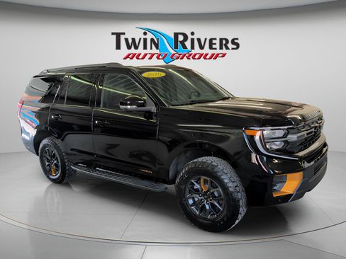 Used 2026 Ford Expedition Tremor AWD/4WD image 10
