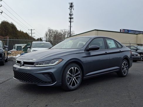 New 2026 Volkswagen Jetta Sport FWD image 2