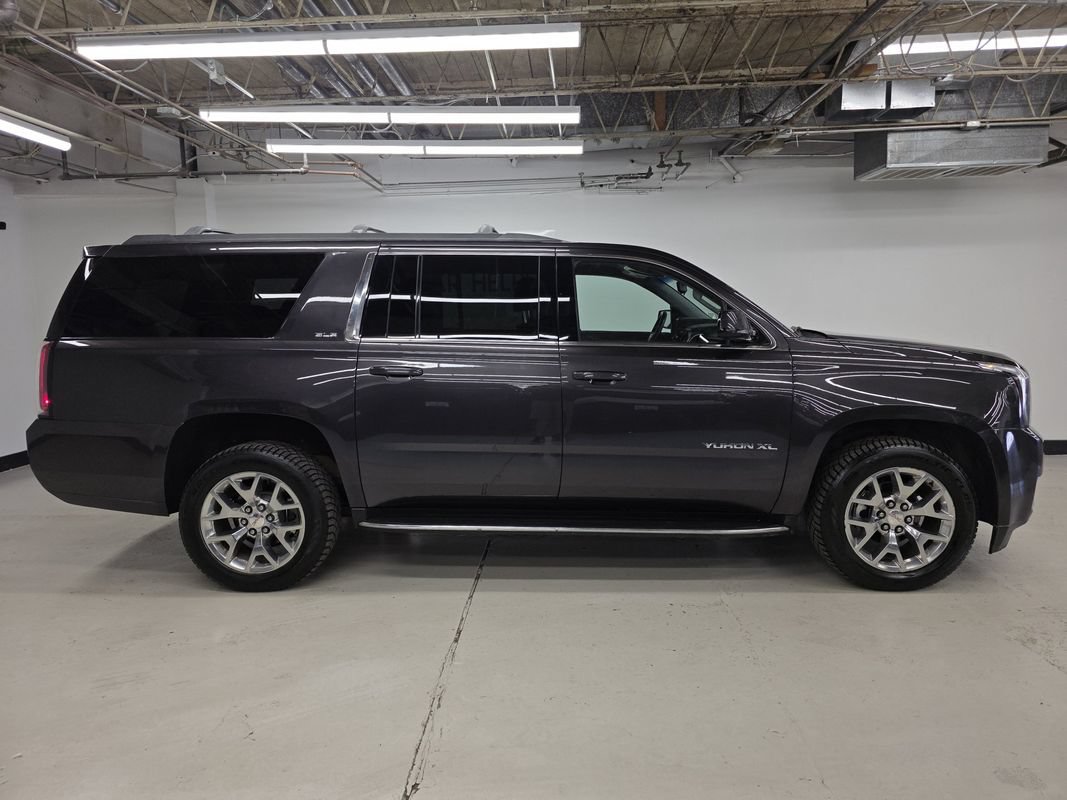 Used 2017 GMC Yukon XL SLE AWD/4WD image 6