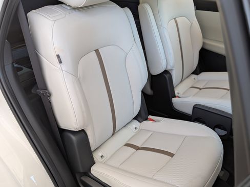 Used 2025 MAZDA CX-90 Plug-In Hybrid w/ Premium Plus image 20