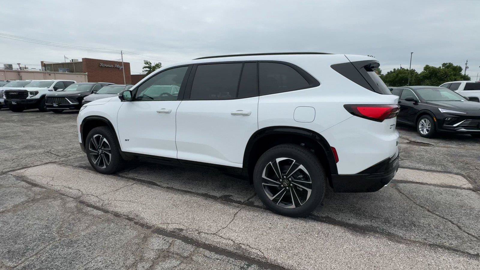 New 2026 Buick Enclave Sport Touring w/ Power Package AWD/4WD image 6