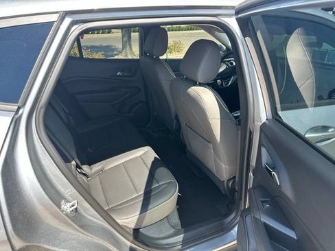 Certified 2025 Chevrolet Trax ACTIV FWD image 5