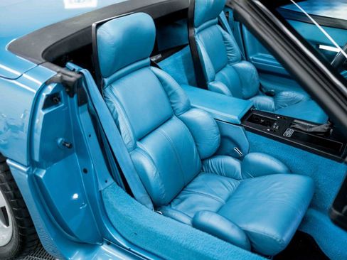 Used 1989 Chevrolet Corvette Convertible image 75