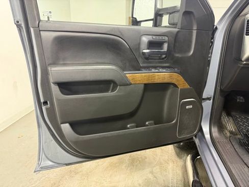 Used 2015 Chevrolet Silverado 1500 LTZ w/ LTZ Plus Package image 8