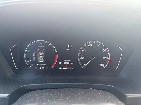 Used 2023 Honda Pilot TrailSport image 8
