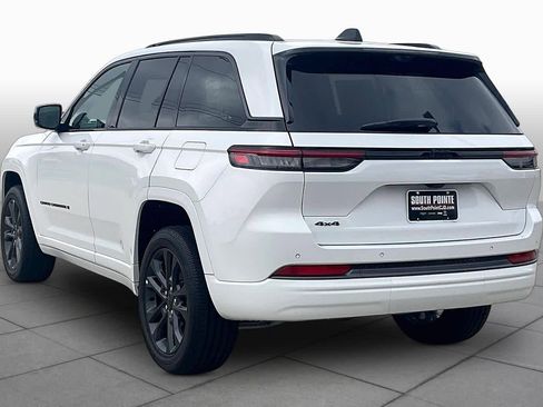 New 2026 Jeep Grand Cherokee Limited Reserve AWD/4WD image 12