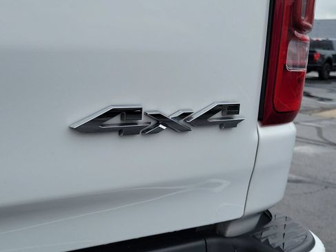 Used 2019 RAM 1500 Limited AWD/4WD image 10