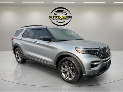 Used 2021 Ford Explorer XLT w/ Equipment Group 202A