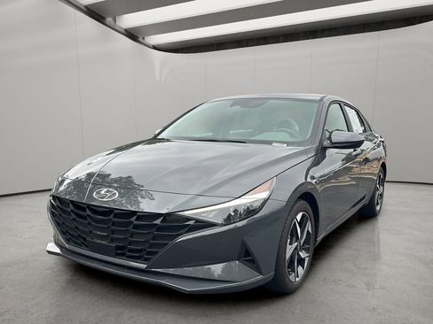 Certified 2023 Hyundai Elantra SEL w/ Convenience Package FWD image 1