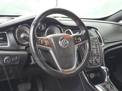 Used 2019 Buick Cascada Premium image 21