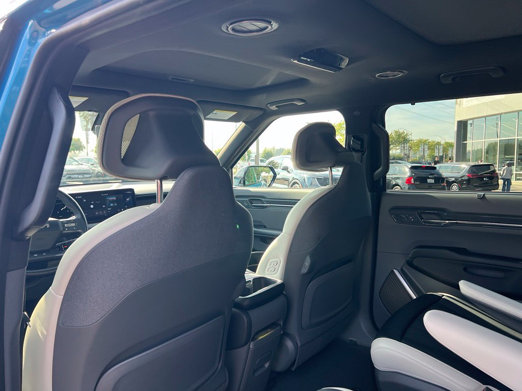 Certified 2024 Kia EV9 GT-Line AWD/4WD image 9