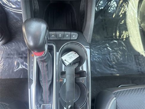 Used 2022 Chevrolet TrailBlazer RS w/ Convenience Package image 22