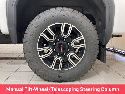 Used 2021 GMC Sierra 2500 AT4 w/ AT4 Premium Plus Package AWD/4WD image 31