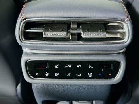 New 2026 Genesis GV80 3.5T e-SC AWD/4WD image 18