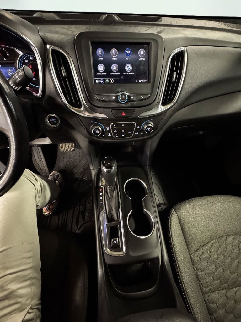Used 2020 Chevrolet Equinox LT AWD/4WD image 11