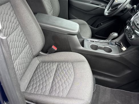 Used 2021 Chevrolet Equinox LT AWD/4WD image 15