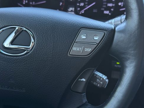 Used 2012 Lexus LS 460 AWD image 29