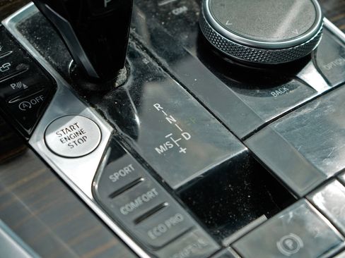 Used 2019 BMW X5 xDrive40i w/ Premium Package 2 image 17