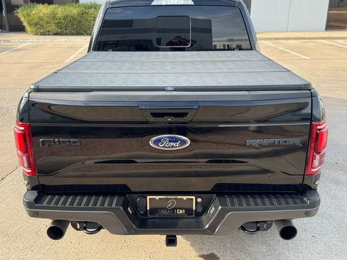 Used 2017 Ford F150 Raptor w/ Equipment Group 802A Luxury image 8