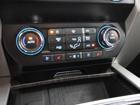 Used 2021 Ford F250 Lariat AWD/4WD image 49
