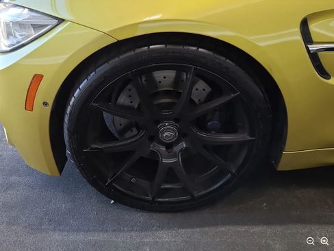 Used 2015 BMW M4 Coupe w/ Executive Package RWD image 7