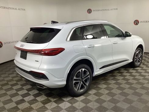 New 2025 Audi Q5 Premium Plus image 4