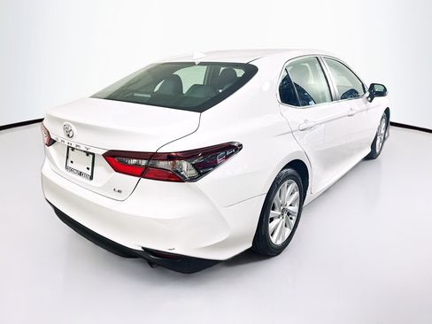 Used 2024 Toyota Camry LE w/ Convenience Package FWD image 3
