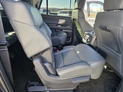 New 2026 Ford Expedition Max Active image 22