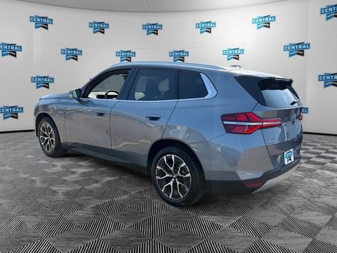 Used 2025 BMW X3 xDrive30i w/ Convenience Package AWD/4WD image 3
