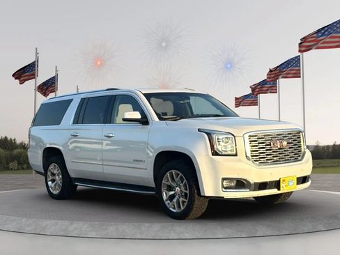Used 2019 GMC Yukon XL Denali w/ Open Road Package AWD/4WD image 1