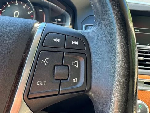 Used 2017 Volvo XC60 T5 Inscription w/ Preferred Option Package AWD/4WD image 13