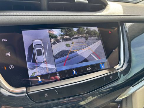 Used 2024 Cadillac XT6 Premium Luxury w/ Technology Package image 29