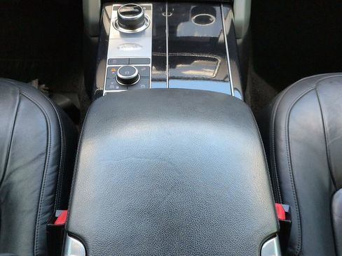 Used 2020 Land Rover Range Rover AWD/4WD image 19