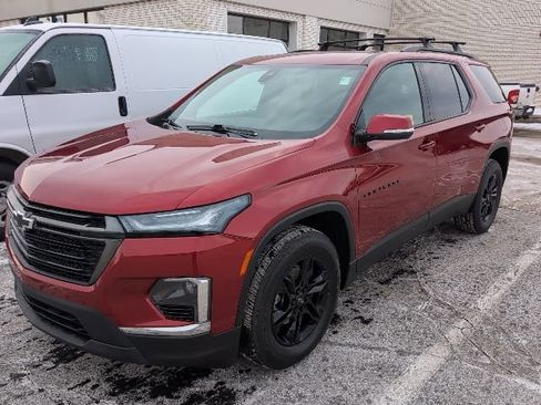 Certified 2023 Chevrolet Traverse LT w/ Midnight/Sport Edition image 1