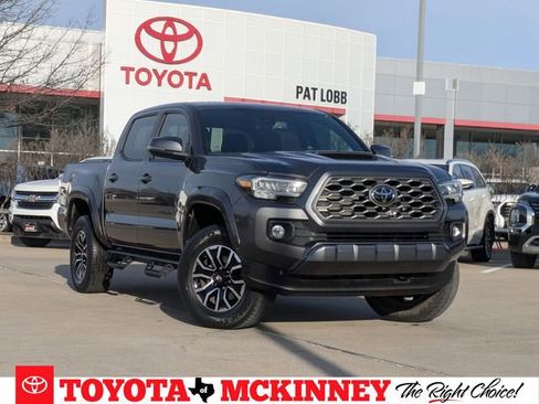 Used 2021 Toyota Tacoma TRD Sport w/ Technology Package image 1