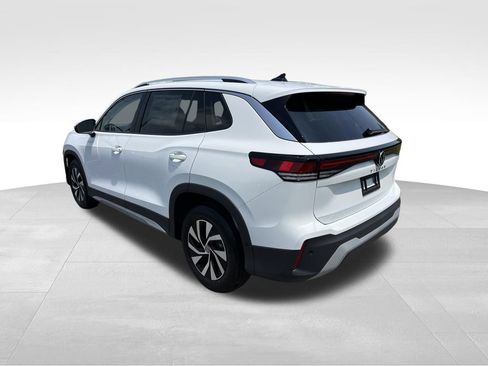 New 2026 Volkswagen Tiguan S FWD image 5
