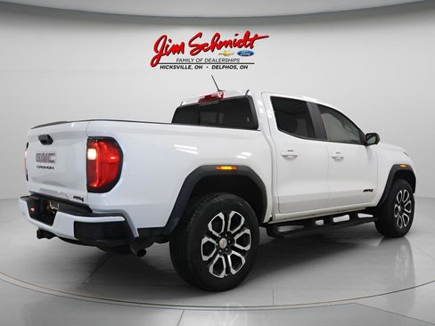 Used 2024 GMC Canyon AT4 w/ AT4 Premium Package AWD/4WD image 6