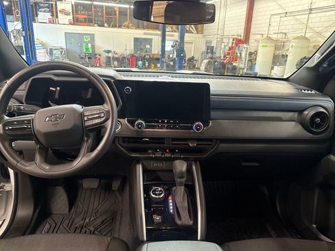 Used 2024 Chevrolet Colorado Trail Boss w/ Advanced Trailering Package image 24